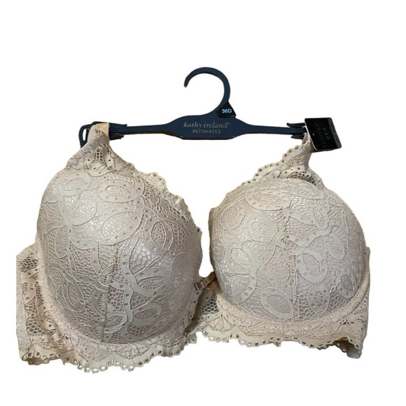 Push-Up Bra size 36D -new - Picture 1 of 3